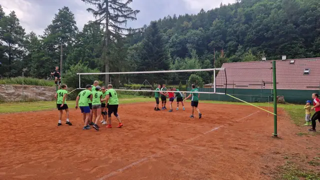 Letní volejbalový turnaj 2025 – 50. ročník – fotka 5 z 68