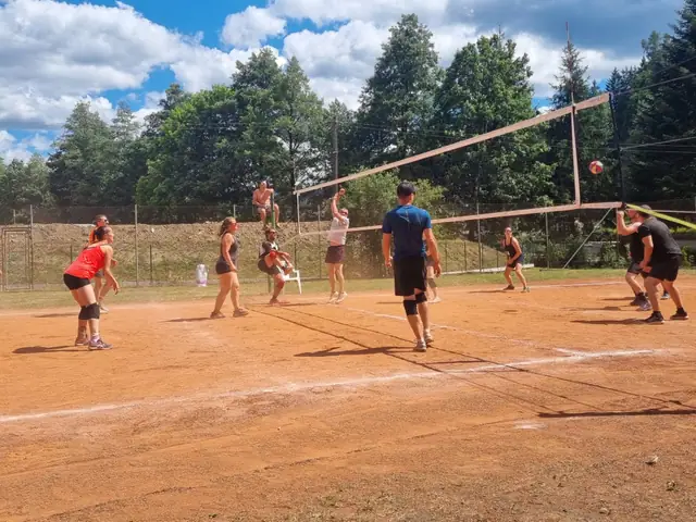 Letní volejbalový turnaj 2026 – fotka 6 z 47