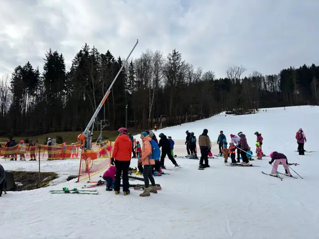 VI. ročník sokolských lyžařských závodů 2026 – fotka 101 z 610