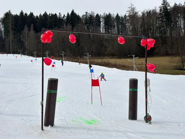 VI. ročník sokolských lyžařských závodů 2026 – fotka 200 z 610