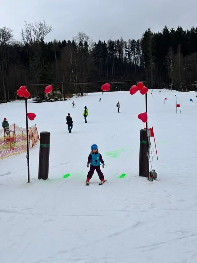 VI. ročník sokolských lyžařských závodů 2026 – fotka 327 z 610