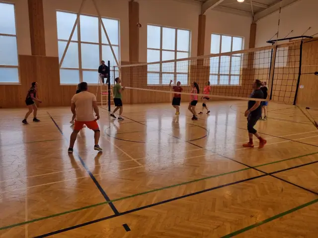 Velikonoční charitativní volejbalový turnaj 2026 – fotka 6 z 58