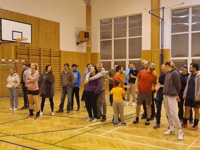 Velikonoční charitativní volejbalový turnaj 2026 – fotka 27 z 58