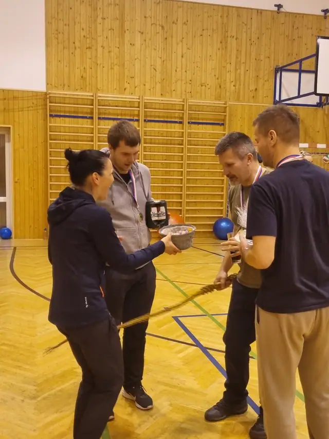 Velikonoční charitativní volejbalový turnaj 2026 – fotka 52 z 58